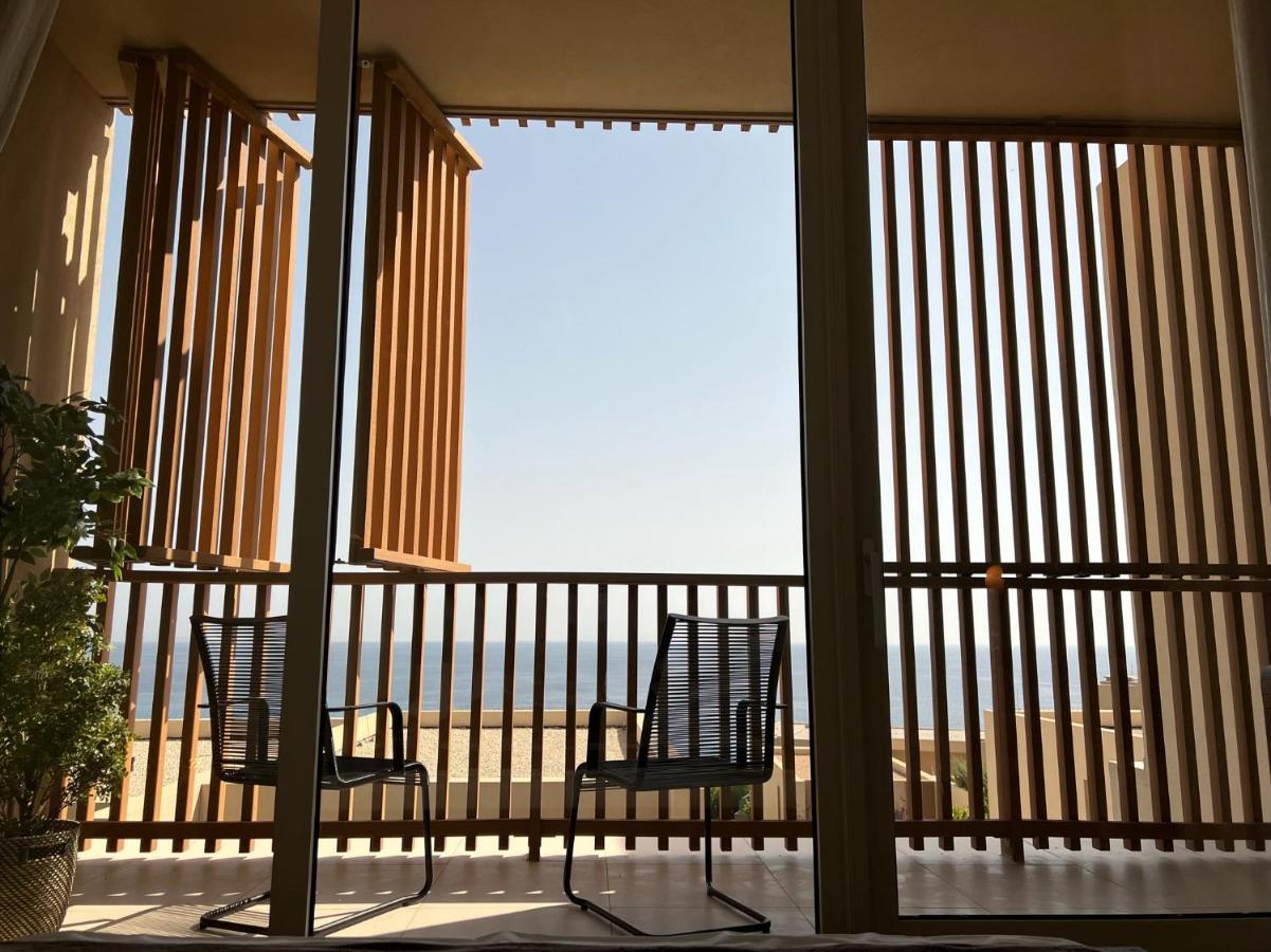 3-bedroom With A Pool And Private Sauna In Coast *